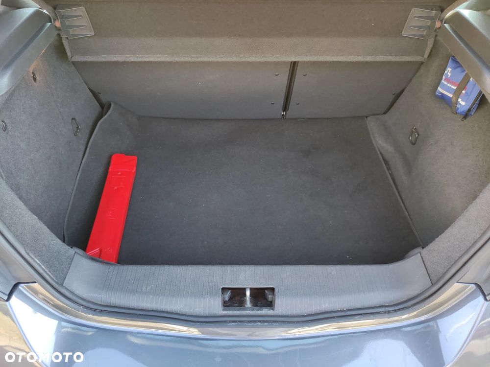 Opel Astra 1.7 CDTI Essentia - 15