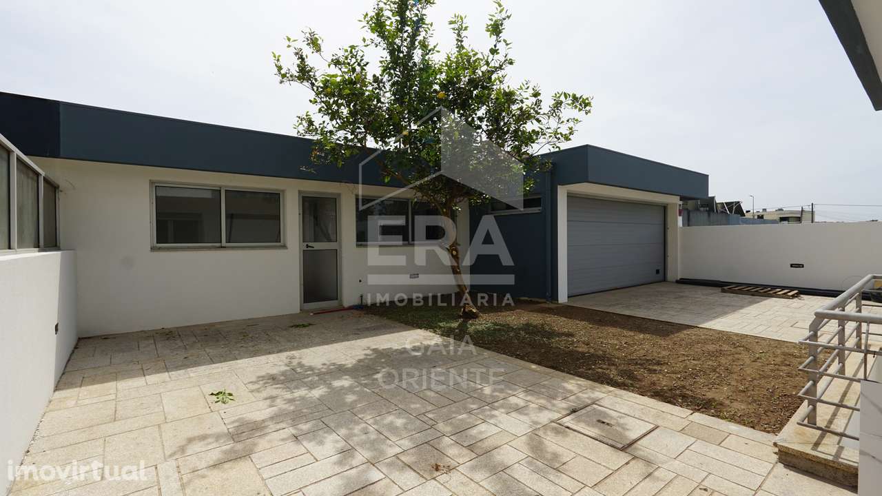 T3 com potencial para 5 quartos - Grande imagem: 3/46