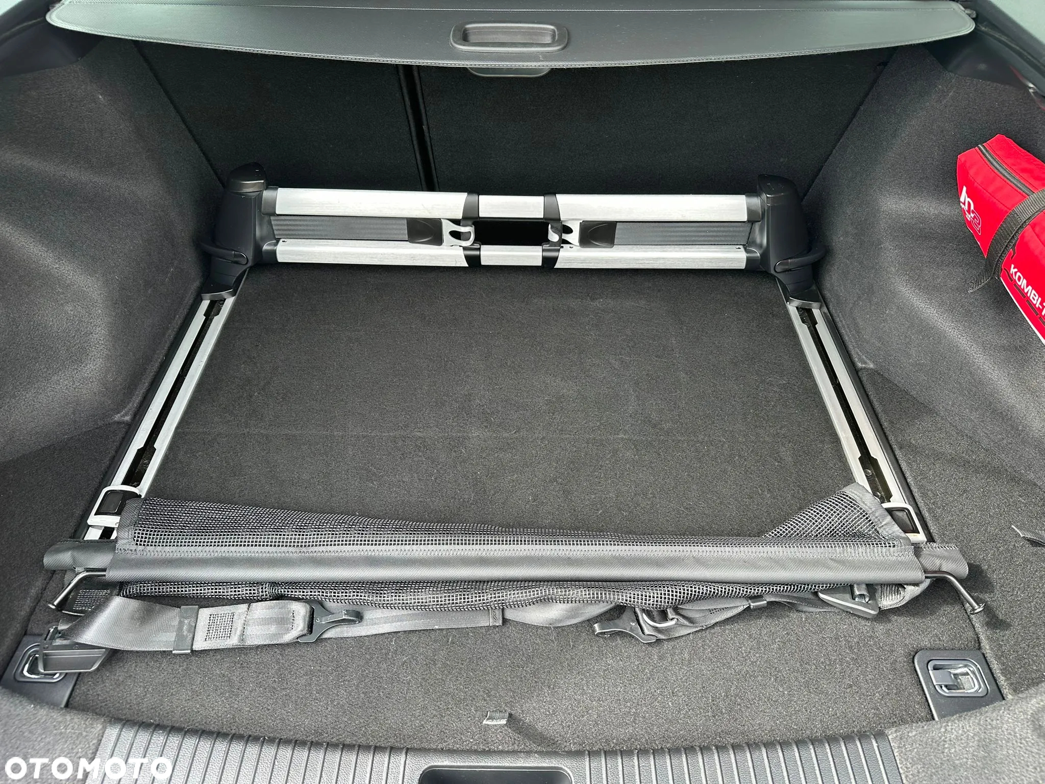 Kia Ceed 1.6 CRDi 136 ISG SW Dream-Team Edition - 25