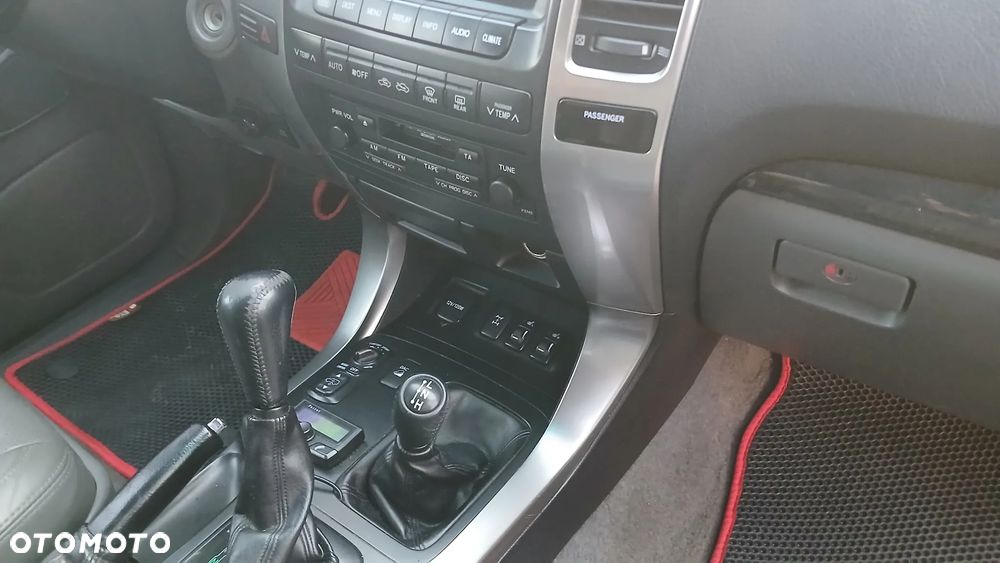 Toyota Land Cruiser 3.0 D X Platinium - 9