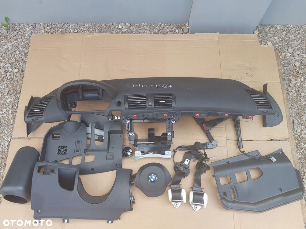 bmw 1 e87 deska konsola airbag poduszki pasy - 1