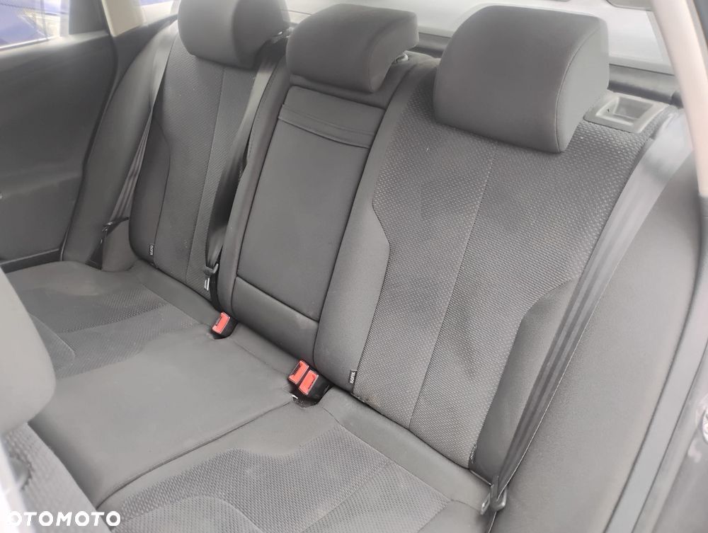 Volkswagen Passat Variant 2.0 TDI Comfortline - 13