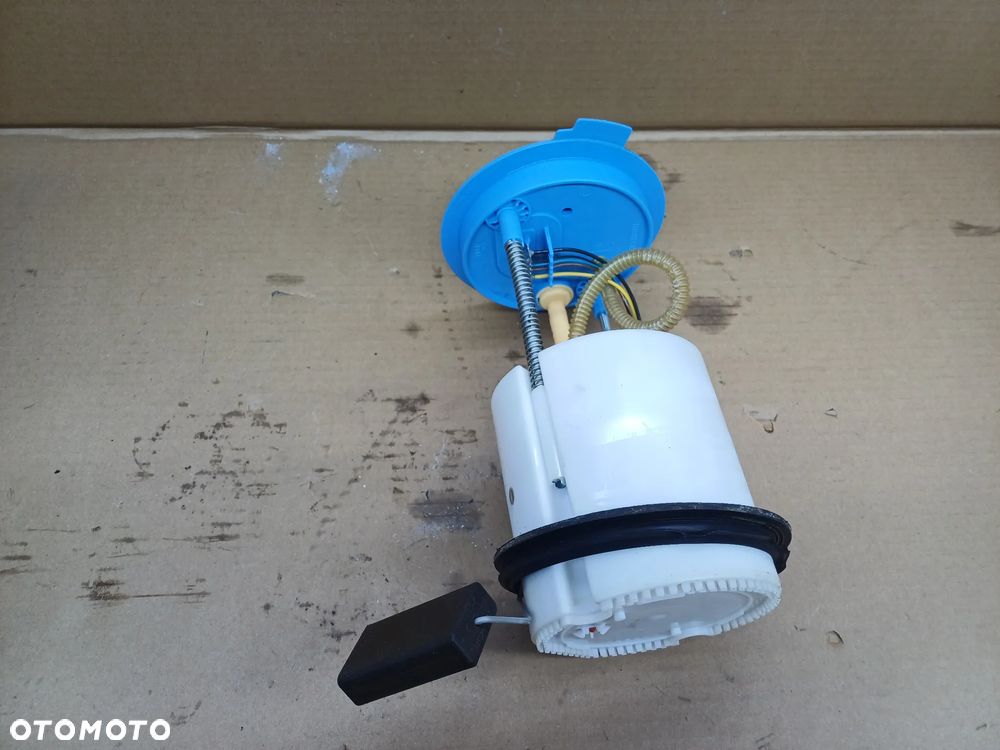 Pompa paliwa 1.4 TSI Golf VI Tiguan Seat Skoda 1K0919051BH - 5