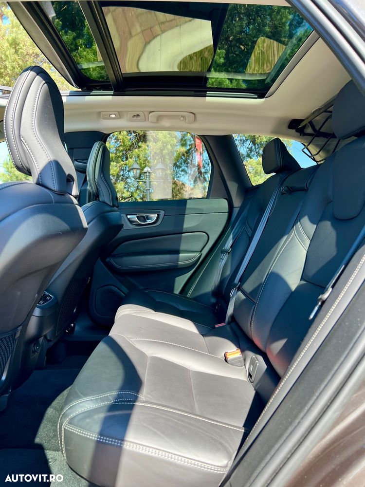 Volvo XC 60 B5 D AWD Geartronic Inscription - 19