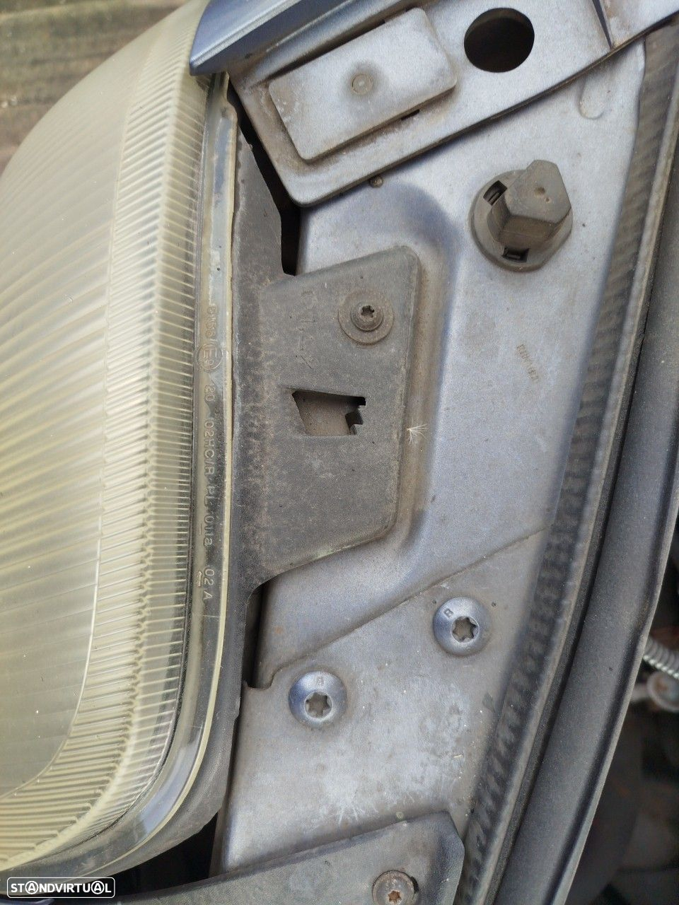 Ótica / farol direita RENAULT Clio II (BB0/1/2_, CB0/1/2_) - 2