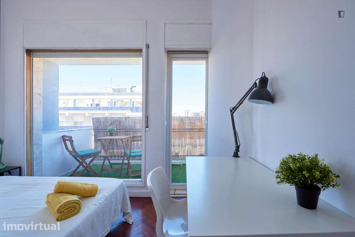 Quarto - localizado em Saldanha Lisbon - Grande imagem: 4/51