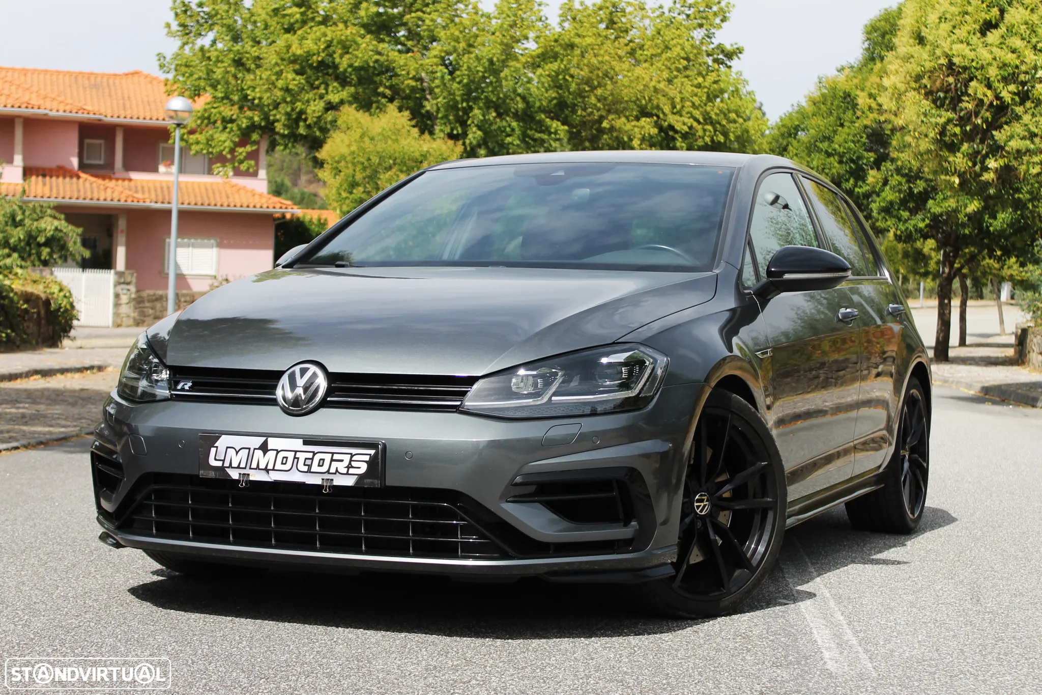 VW Golf R 4Motion (BlueMotion ) DSG - 2