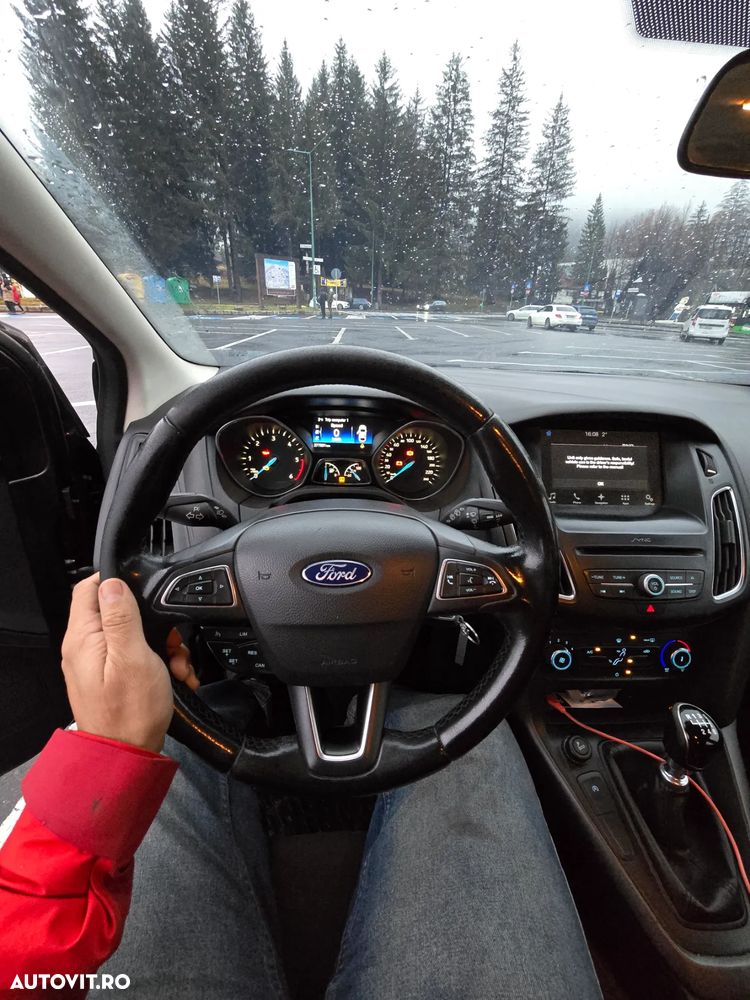 Ford Focus 1.5 TDCi Trend - 6