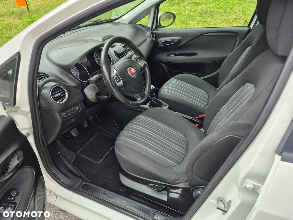 Fiat Punto Evo 2011 photo 5