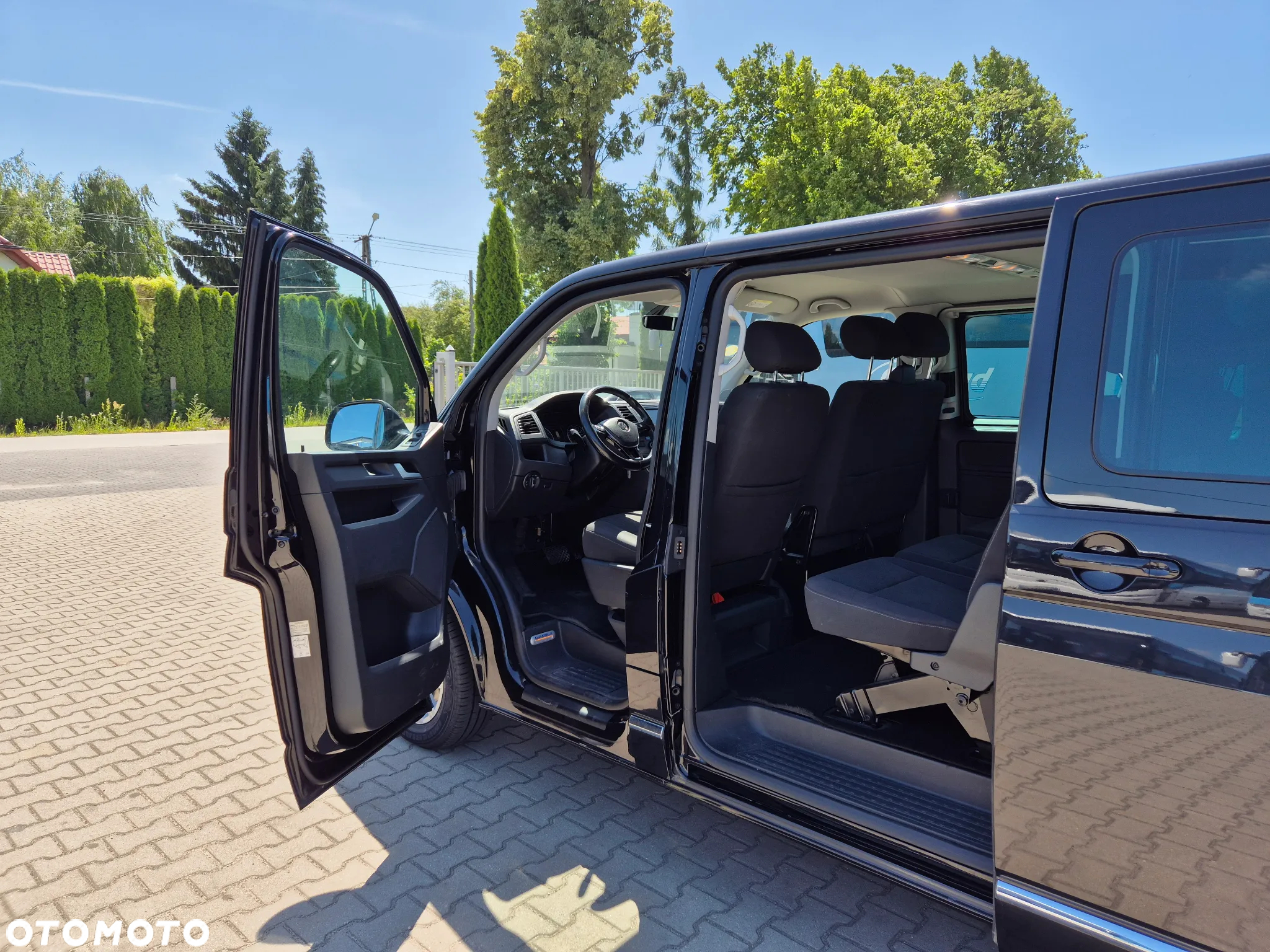 Volkswagen Caravelle 2.0 TDI L2 Highline DSG - 11