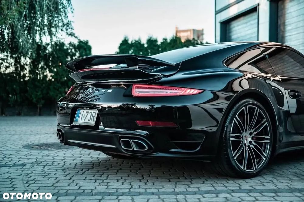 Porsche 911 - 4