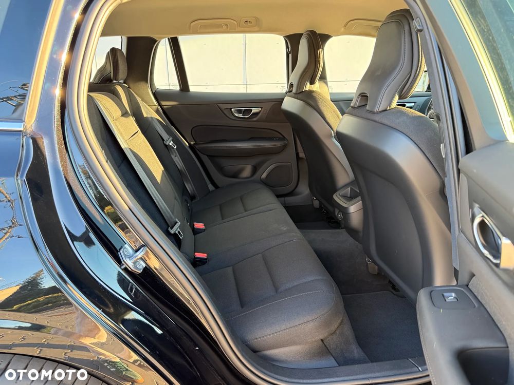 Volvo V60 B4 D Geartronic Momentum - 13