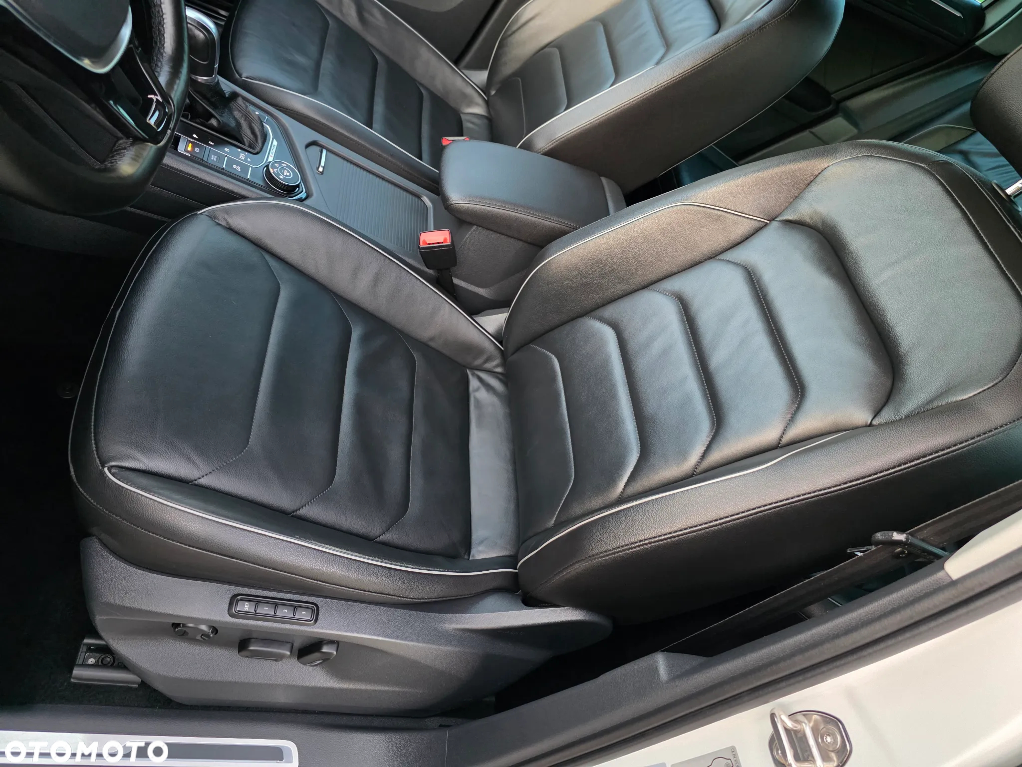Volkswagen Tiguan 2.0 TDI SCR 4MOTION DSG Highline - 17