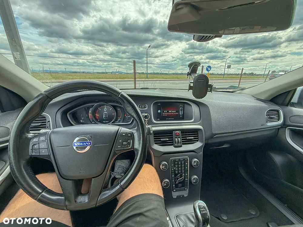 Volvo V40 D4 Drive-E Kinetic - 25