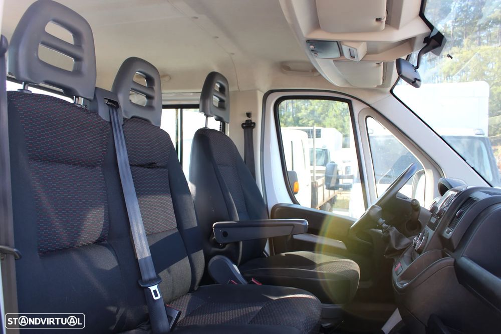 Peugeot Boxer 2.2 BlueHdi CAB/DUPLA // 2024 - 9