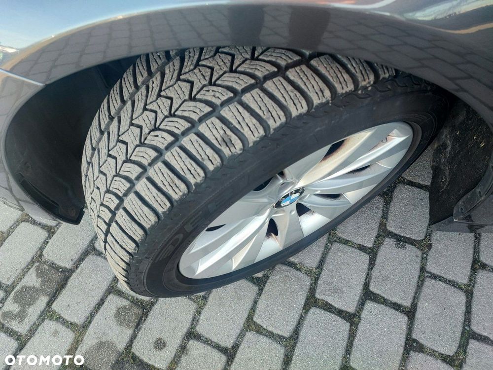 BMW Seria 3 318i - 17