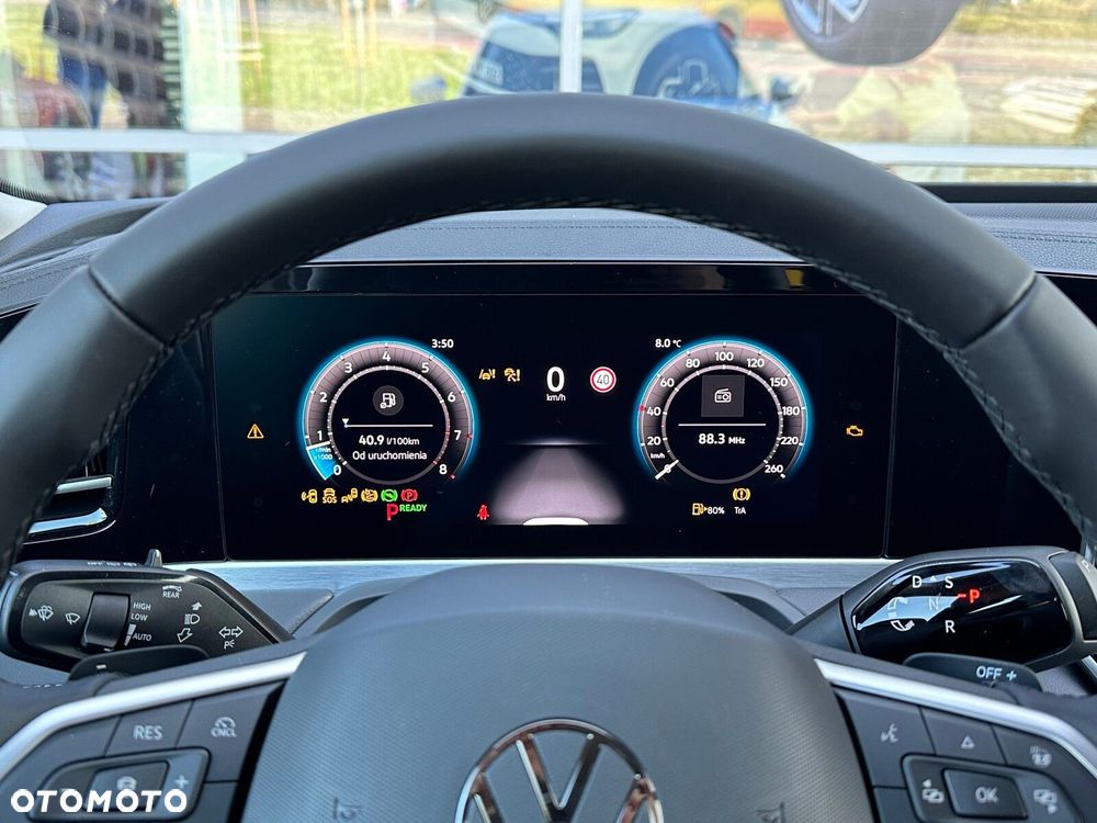 Volkswagen Passat 1.5 TSI EVO Elegance DSG - 24