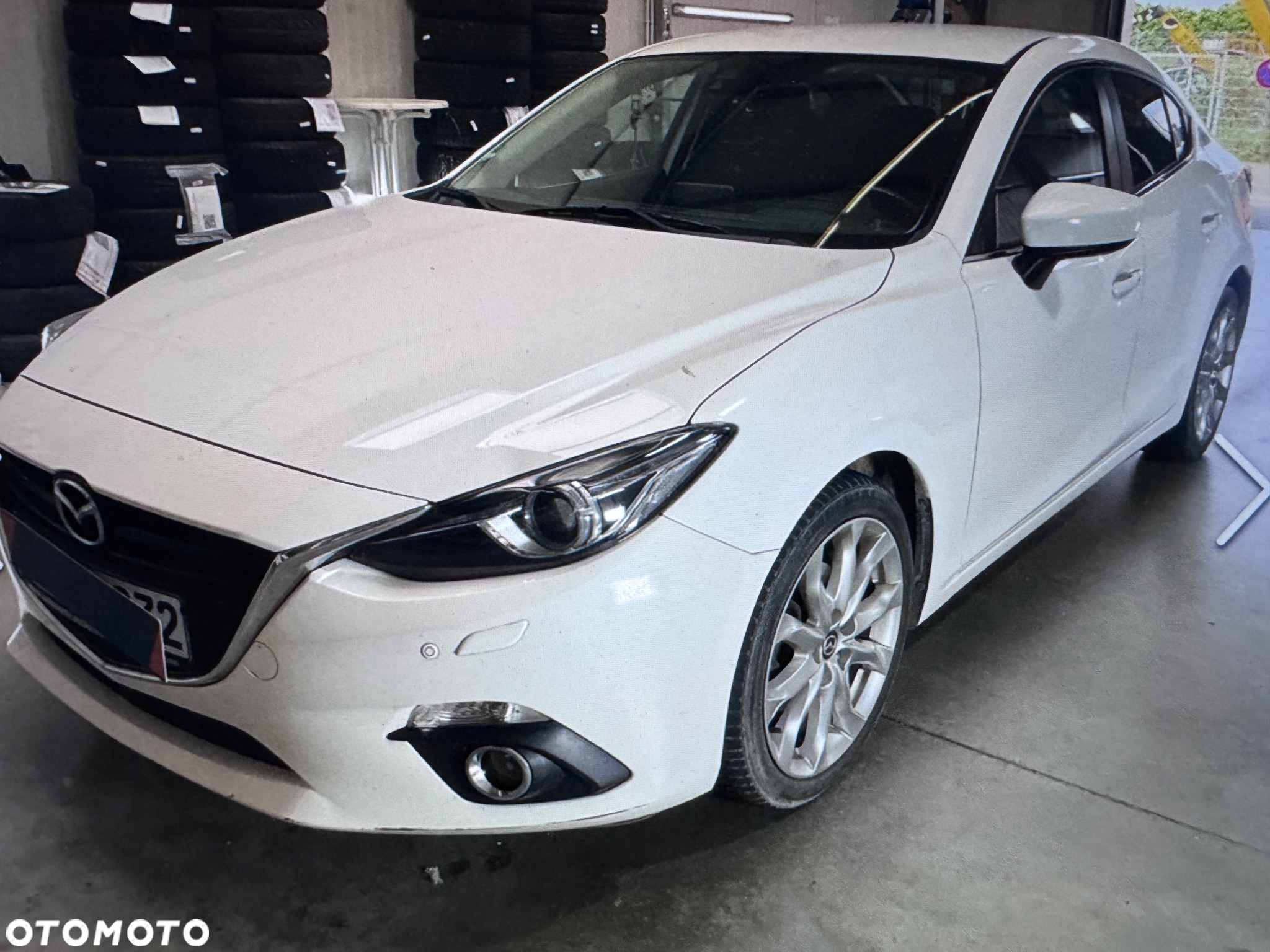 Mazda 3 SKYACTIV-D 150 Sports-Line - 2