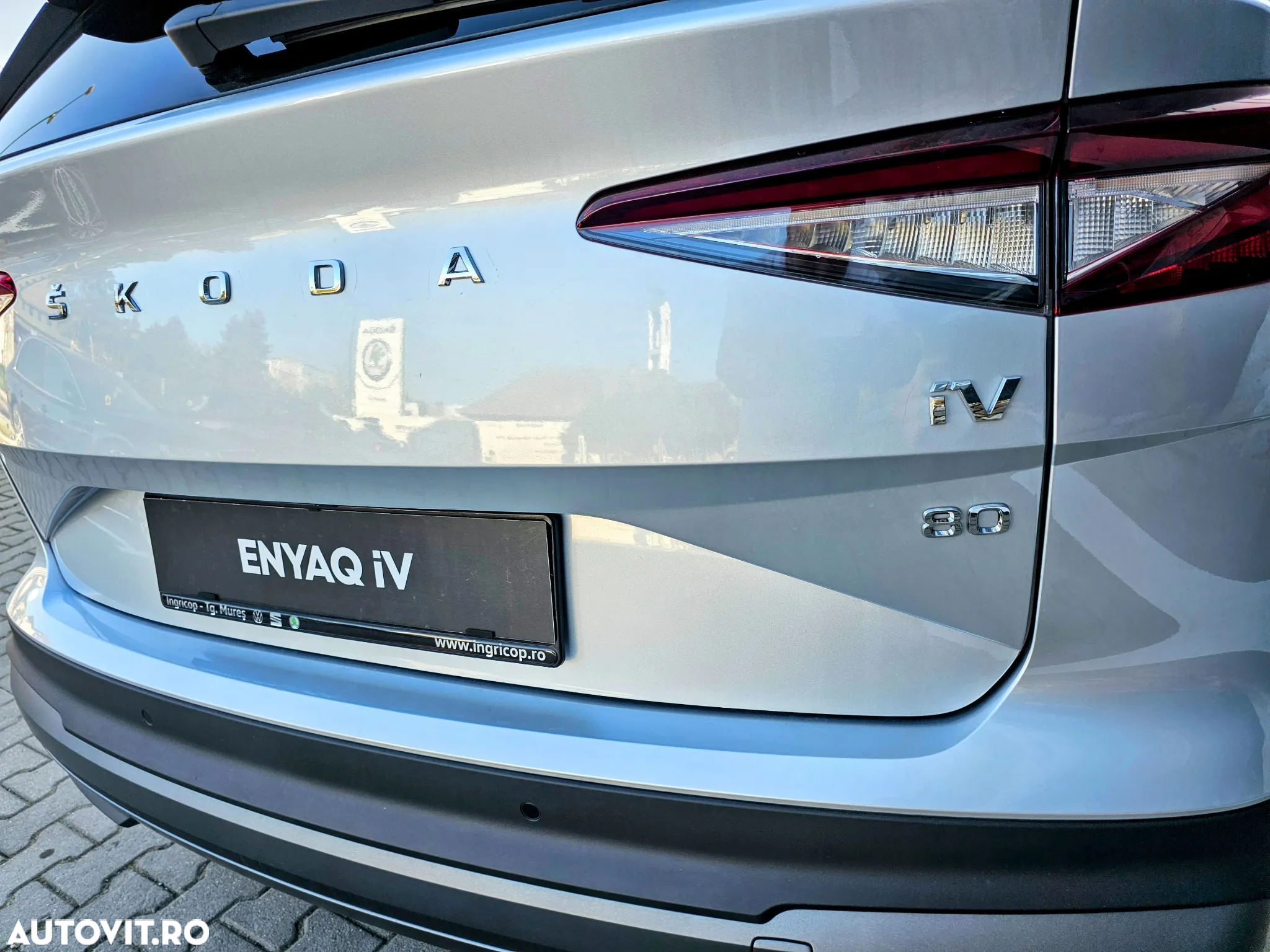 Skoda Enyaq iV Electric 80 - 5