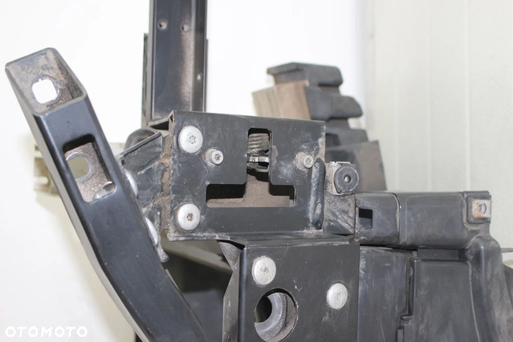 BMW F25 X3  PAS PRZEDNI  WZMOCNIENIE - 5