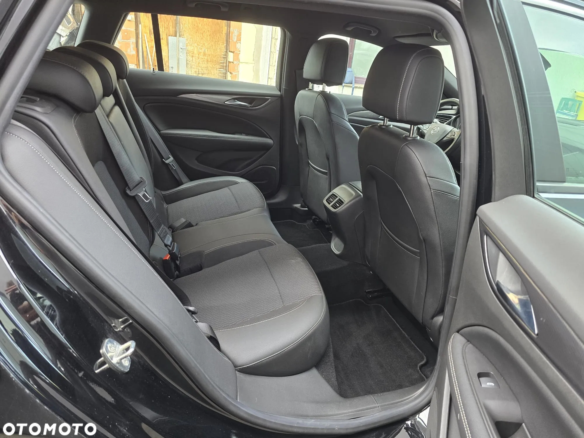 Opel Insignia 2.0 CDTI Business Elegance S&S - 20