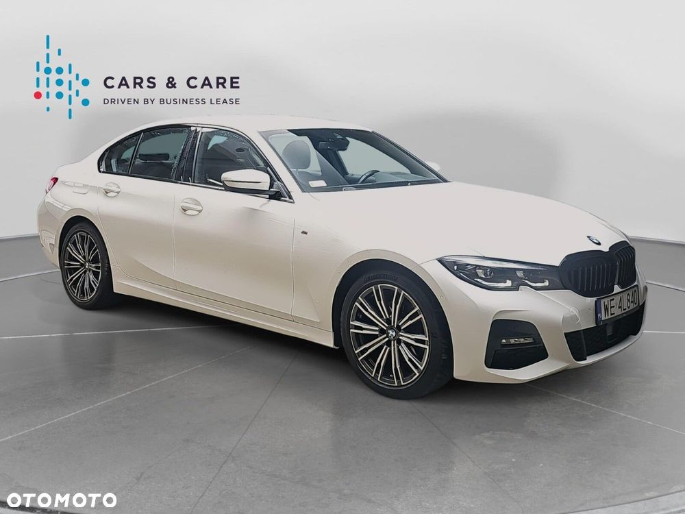 BMW Seria 3 320i xDrive M Sport sport - 24