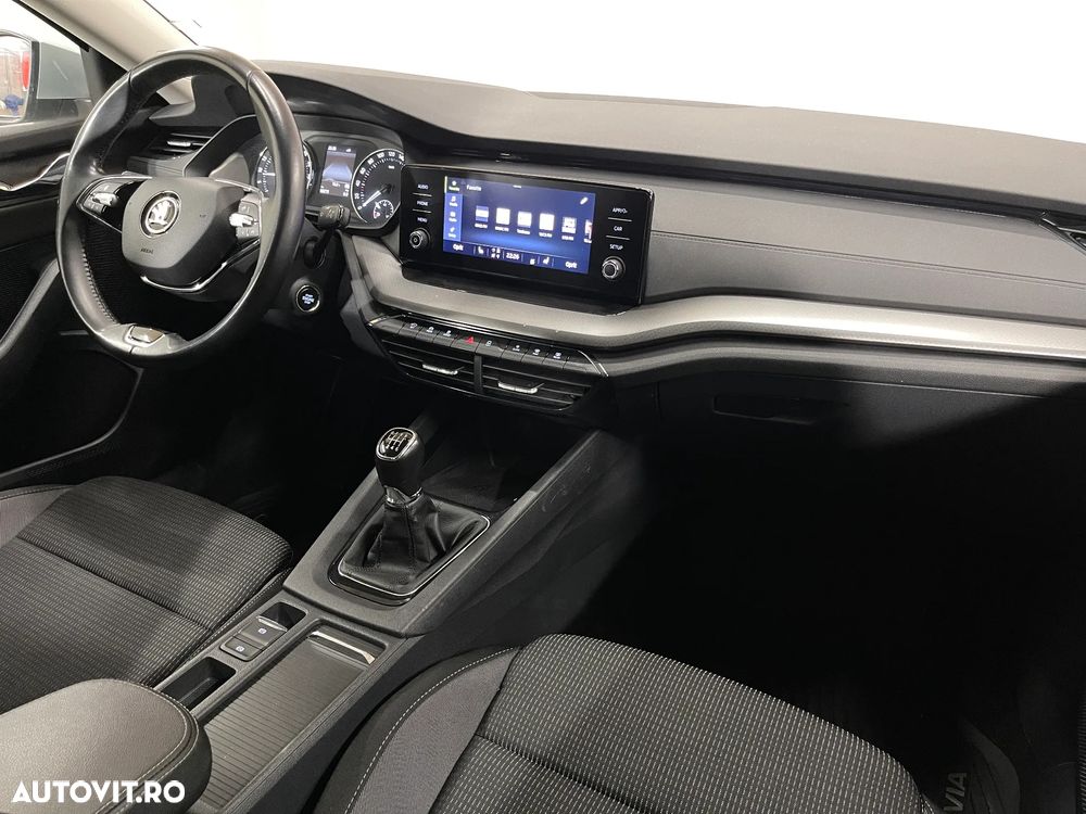 Skoda Octavia 2.0 TDI Ambition - 8