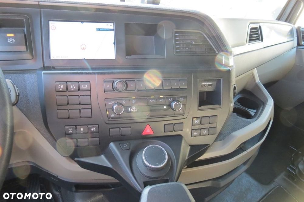 MAN TGX TG3 18.470 GX MEGA RETARDER ACC NAVI PO KONTRAKCIE SERWIS MAN NOWE OPONY - 11