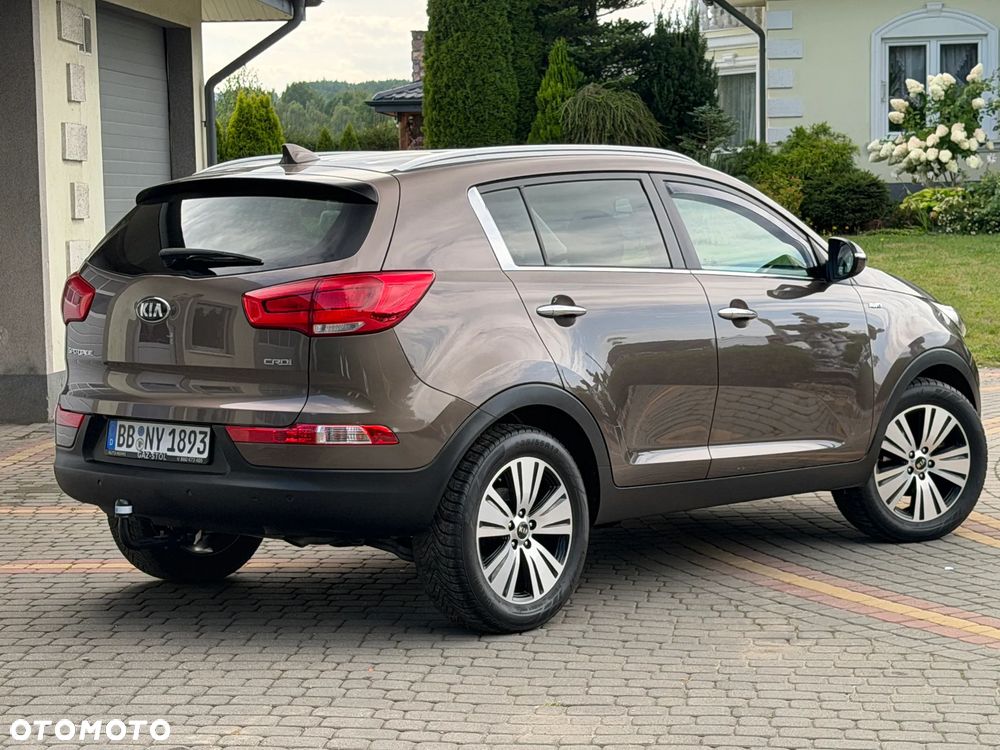 Kia Sportage 2.0 CRDI 4WD Fifa World Cup Edition - 13