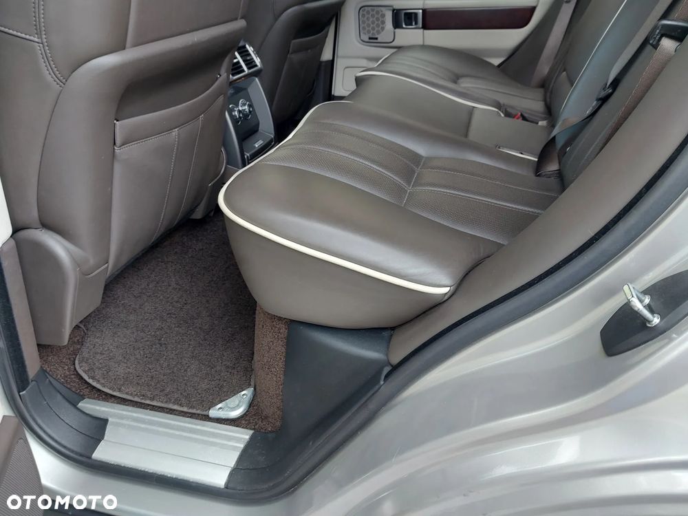 Land Rover Range Rover TDV8 Vogue - 13