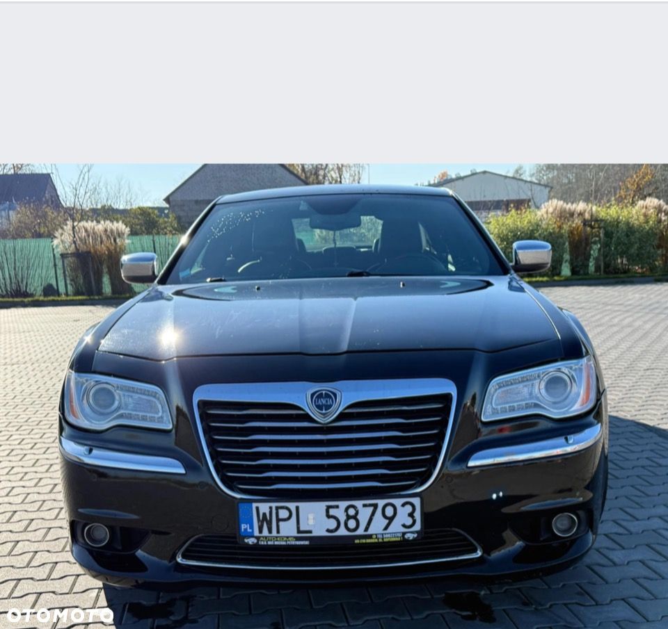 Lancia Thema 3.0CRD Platinum - 5
