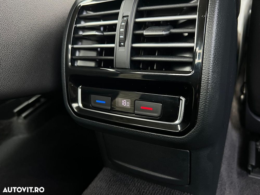 Volkswagen Passat - 13