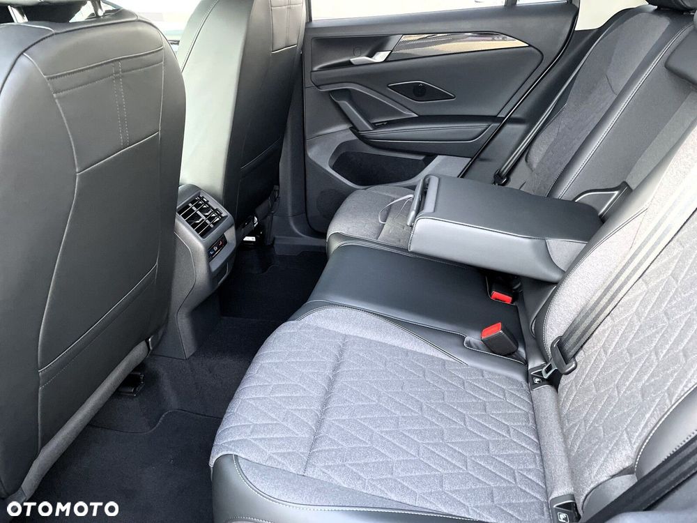 Volkswagen Tiguan 1.5 eTSI Life Plus DSG - 17