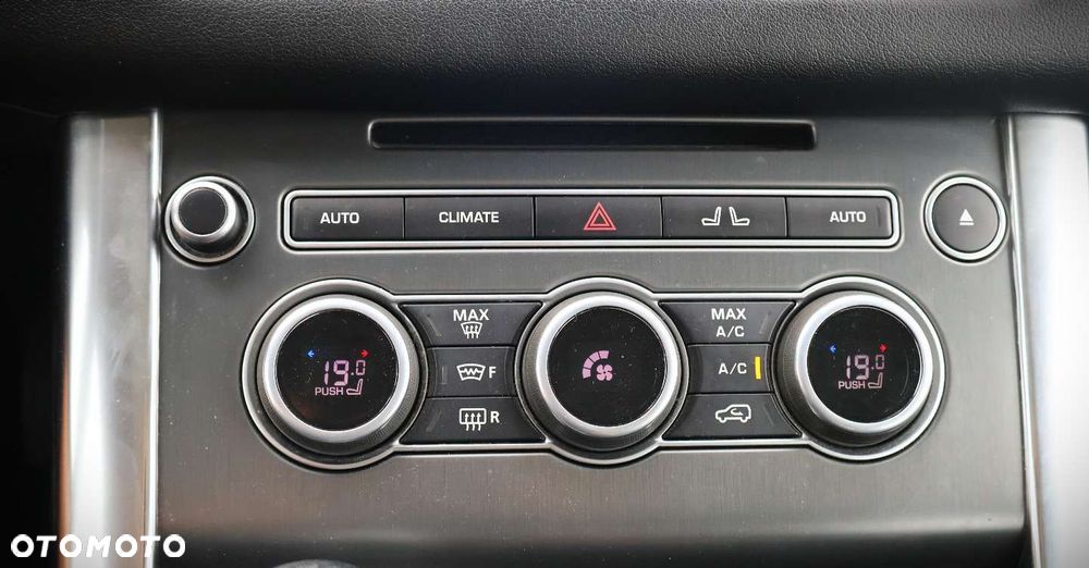 Land Rover Range Rover Sport - 23