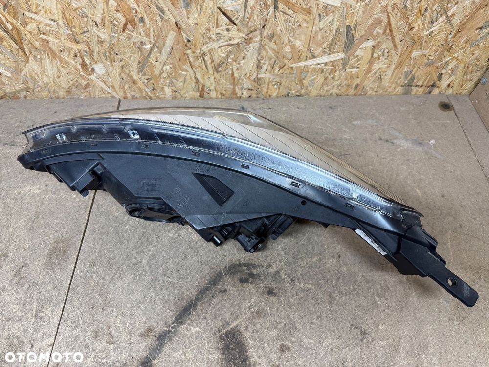 LAMPA PRAWY PRZÓD PRZEDNIA PRAWA SOCZEWKA LED KIA RIO IV 92102-H8 - 11