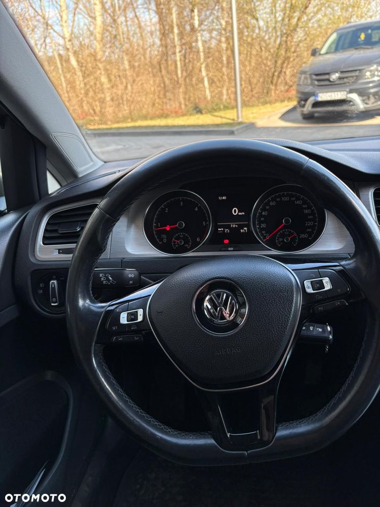 Volkswagen Golf 1.6 TDI Comfortline - 13