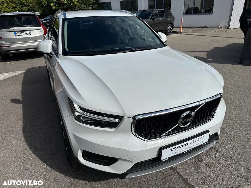 Volvo XC 40 T2 Momentum - 2