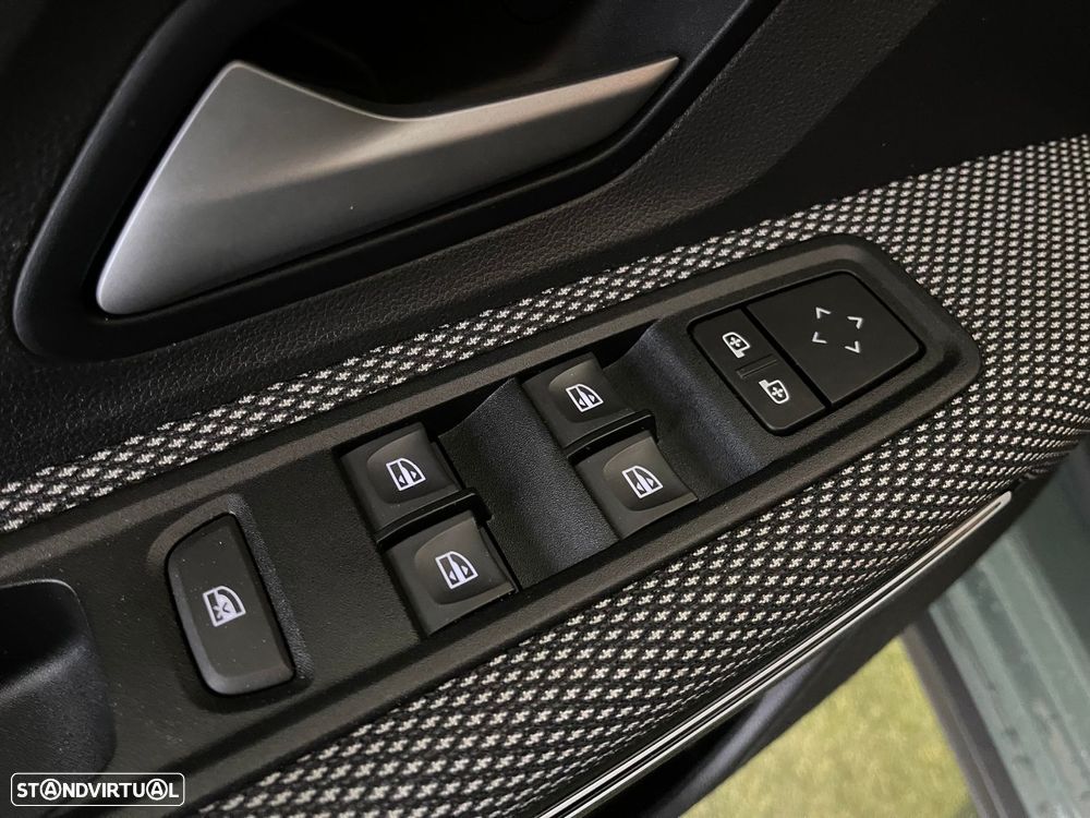 Dacia Jogger 1.0 TCe Extreme 7L - 33