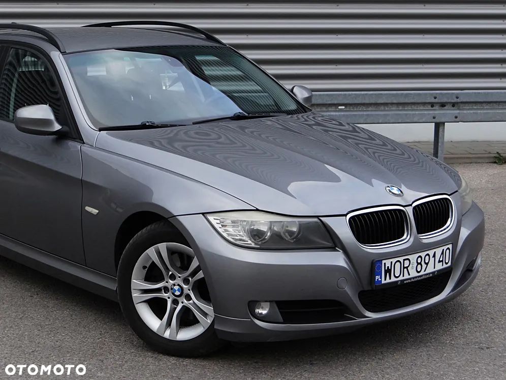 BMW Seria 3 318d DPF Edition Lifestyle - 15