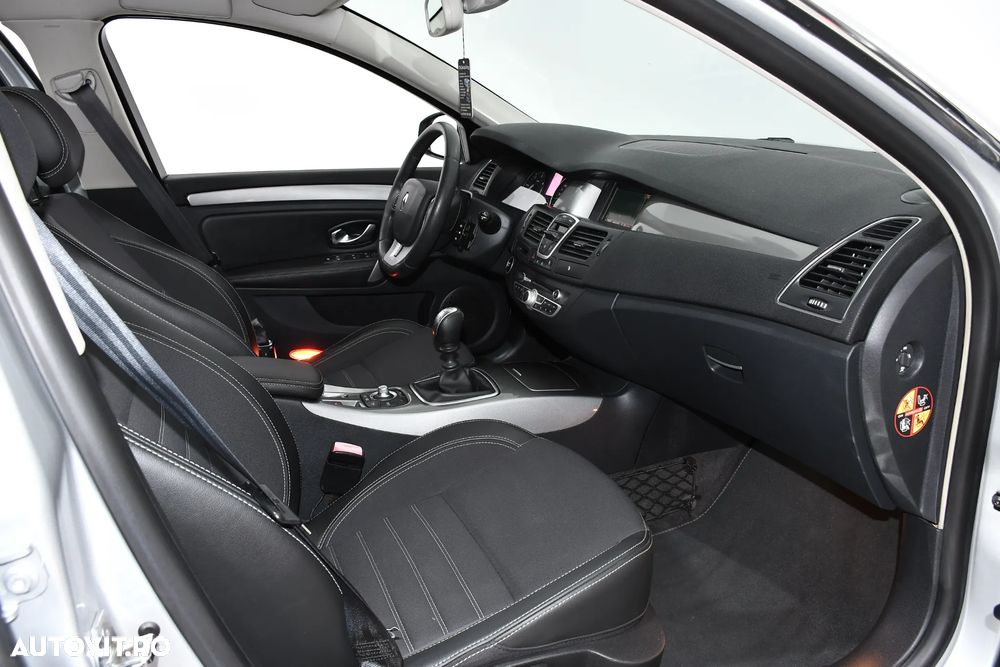 Renault Laguna - 13