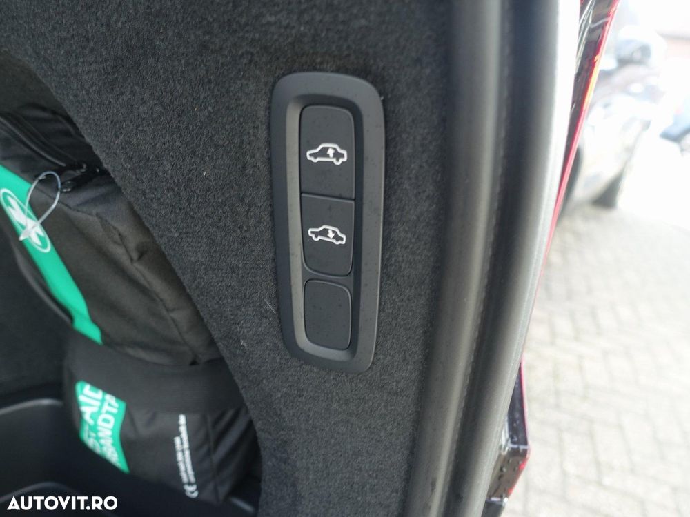 Volvo XC 90 T8 AWD Plus Dark - 21