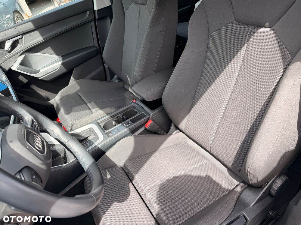 Audi Q3 40 TDI Quattro S Line S tronic - 14