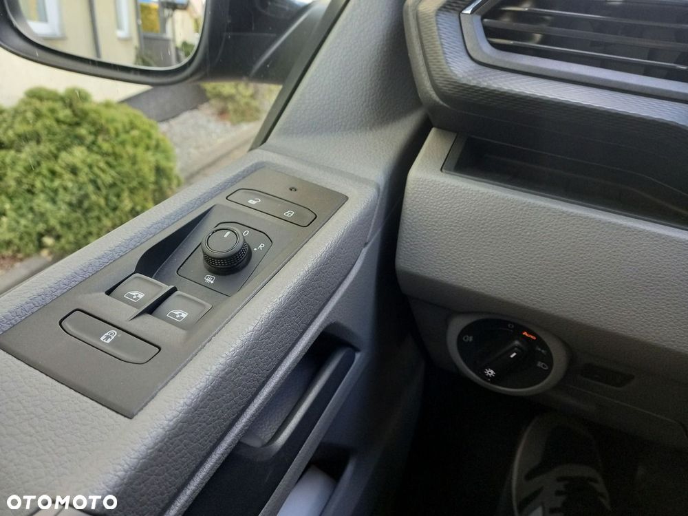 Volkswagen Caravelle 2.0 TDI L2 Trendline Mixt - 28