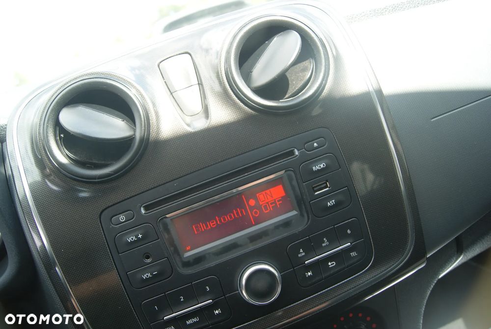 Dacia Sandero - 31