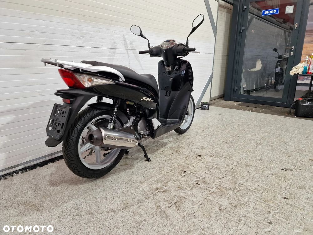 Honda SH - 19