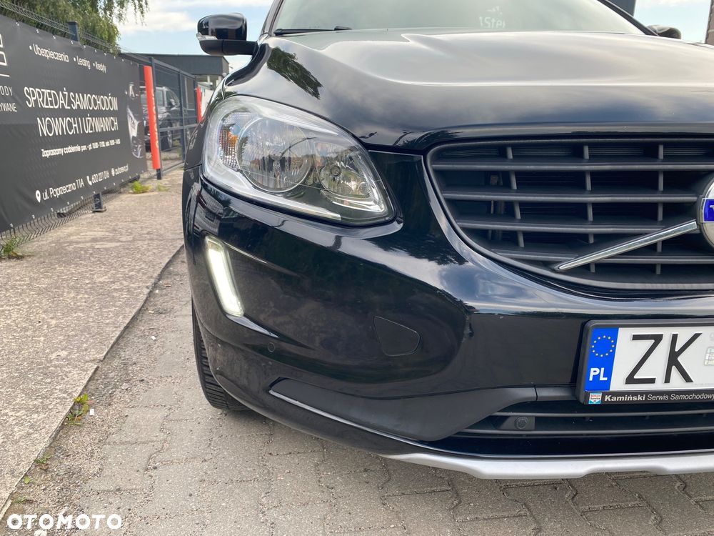 Volvo XC 60 D3 Geartronic Momentum - 11