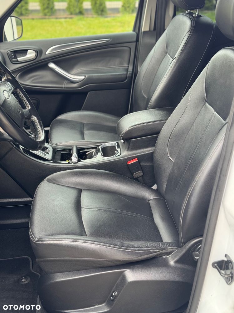 Ford S-Max 2.2 TDCi DPF Durashift-6-tronic Titanium - 21