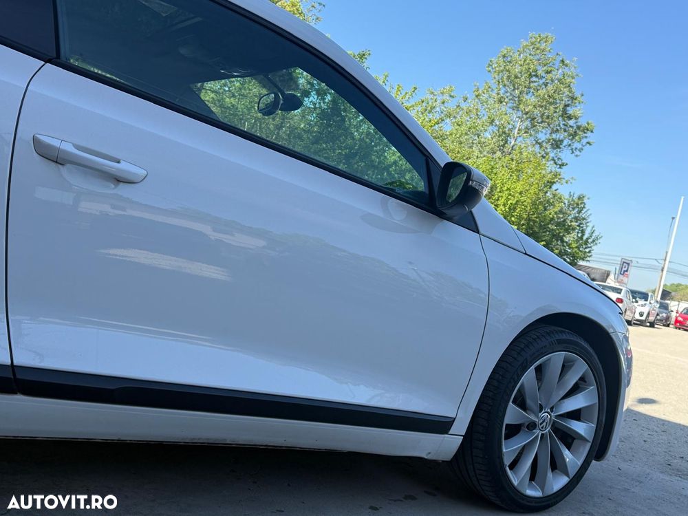 Volkswagen Scirocco 1.4 TSI DSG - 30