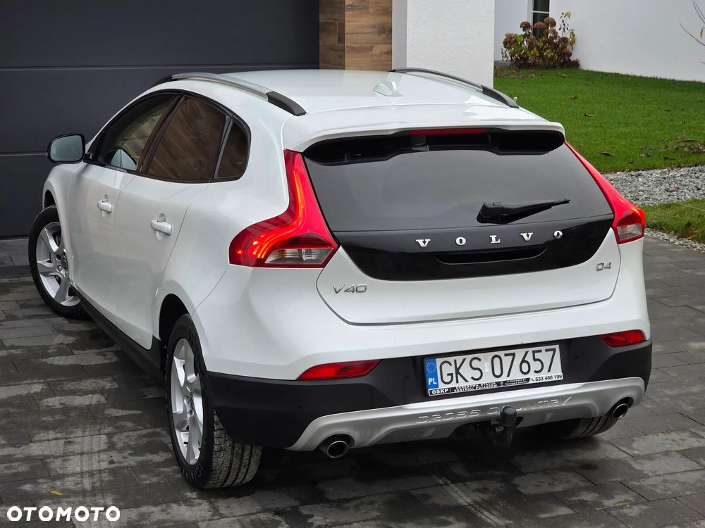 Volvo V40 Cross Country D4 Drive-E Momentum - 20