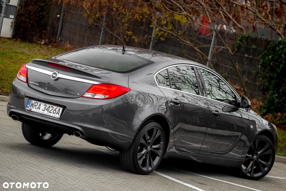 Opel Insignia 2.0 Turbo 4x4 Cosmo - 4
